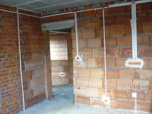 ELEKTİRİK TESİSATI